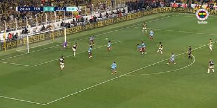 Kıbrıslı Fanatik Siyasetçiler Çileden Çıktı;  Milyon Dolarlık KKTC Reklamı Gol Olup Yağdı!