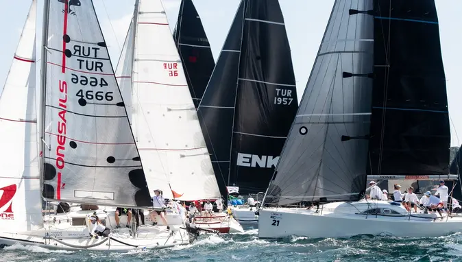 Boğaz Yarışı'nda büyük kupa Fenerbahçe Doğuş'un