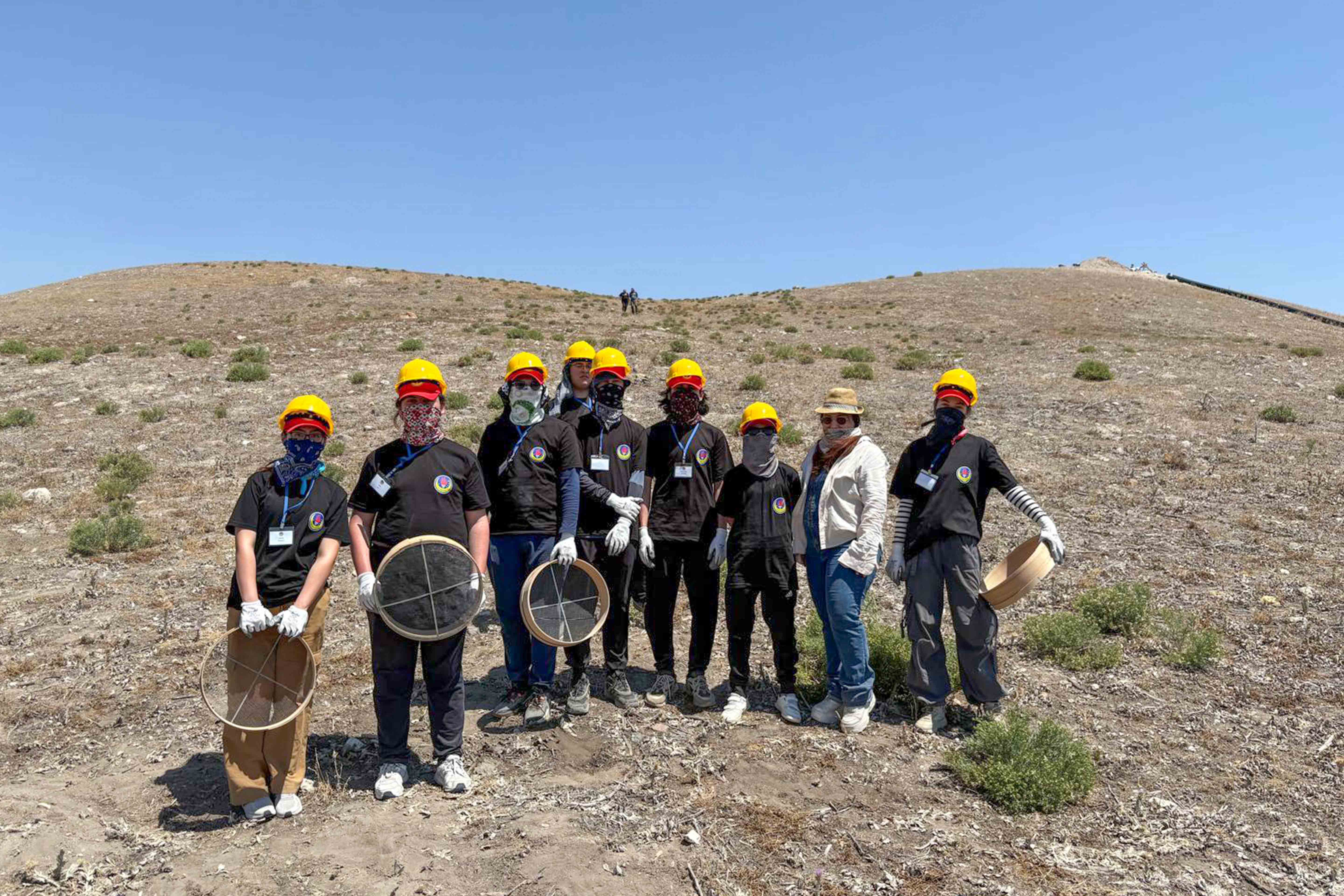 Lystra’da arkeoloji ve kazı deneyimi yaşayan; Gençler binlerce yıllık tarihe dokundu