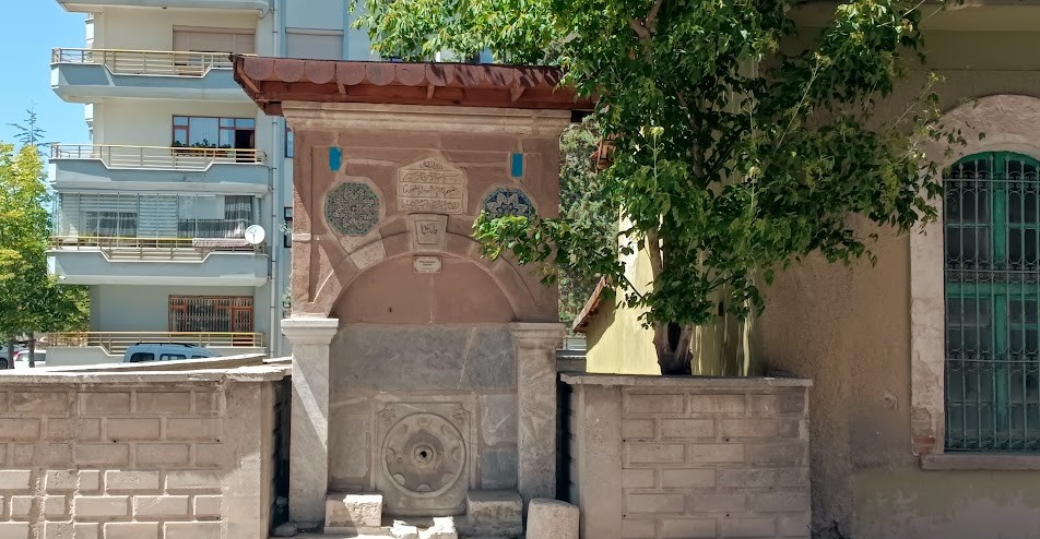 Müftü Abdullah Efendi çeşmesi susuzluğa mahkûm oldu