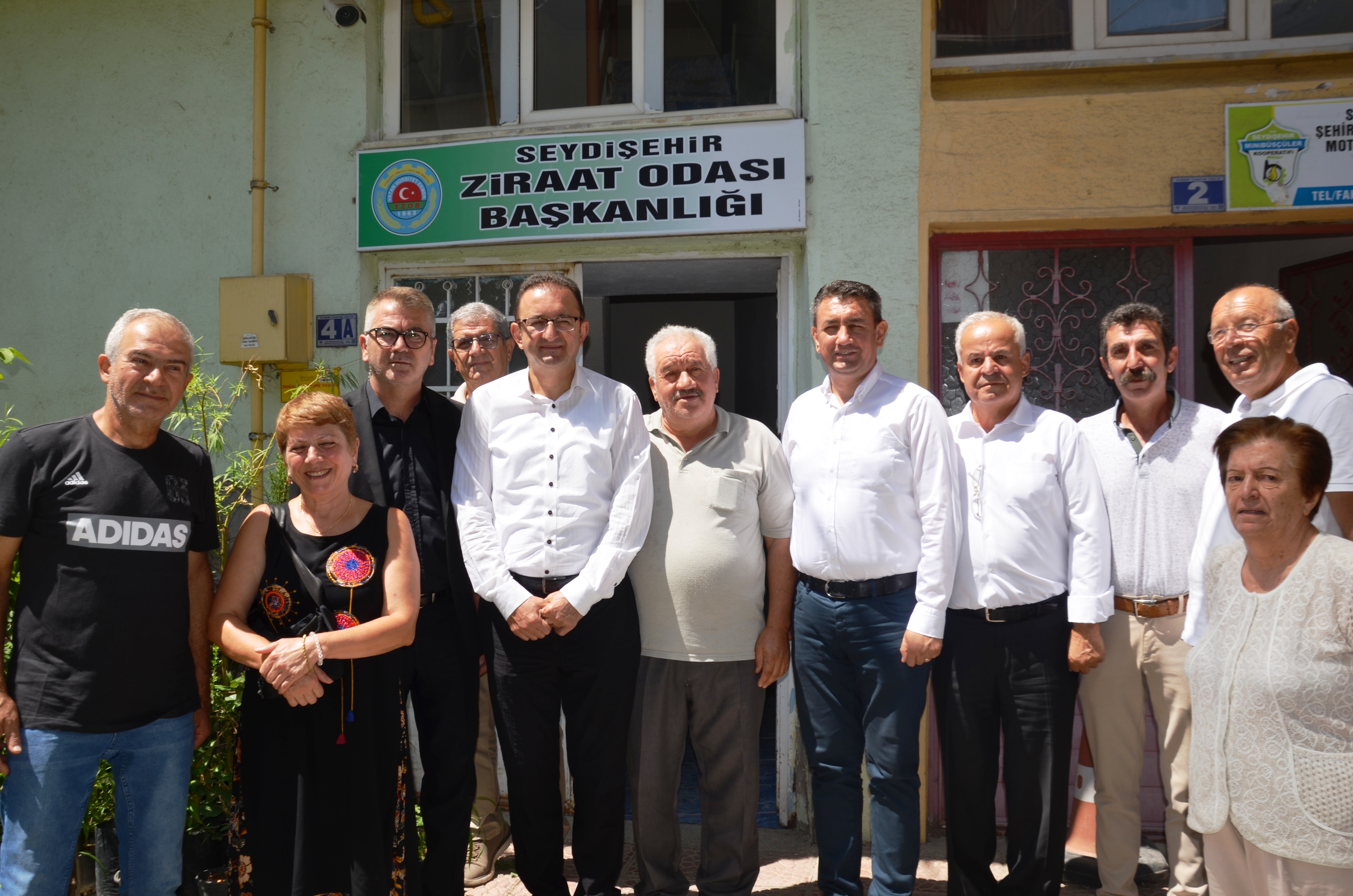 CHP’li Milletvekilleri Seydişehir’de esnafın sorunlarını dinledi