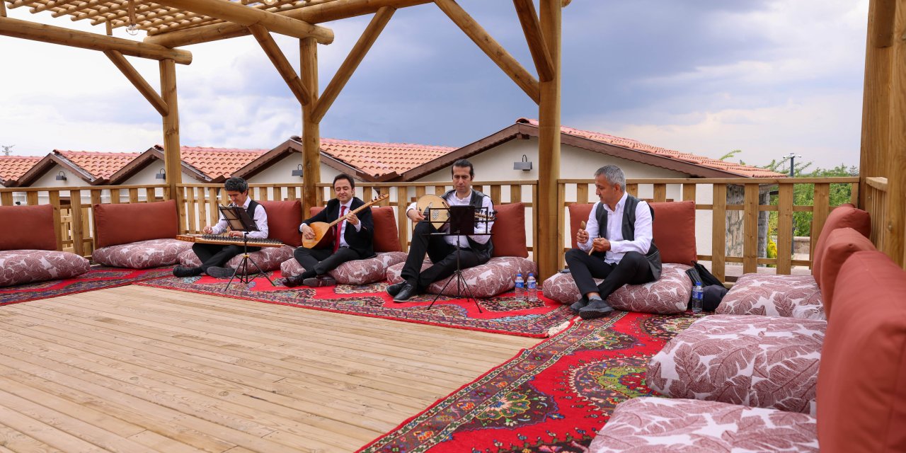 'Meram'da yaz akşamları Konya Baranası ile renklenecek