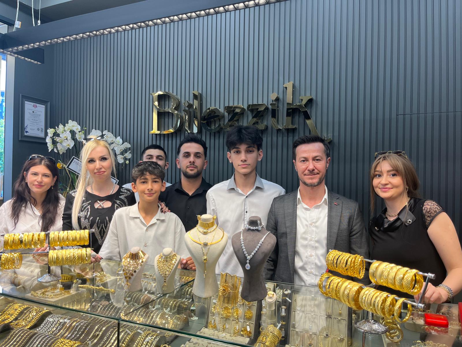Bilezzik Altın Kaplama Yazır’da yeni mağazasıyla hizmette