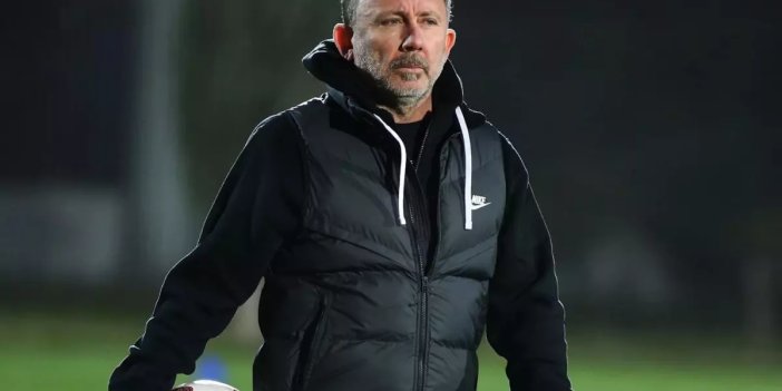 Beşiktaş'ta ikinci Sergen Yalçın dönemi resmen başladı