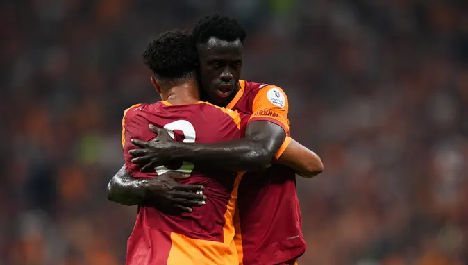 Galatasaray'ın 4000. golü Davinson Sanchez'den