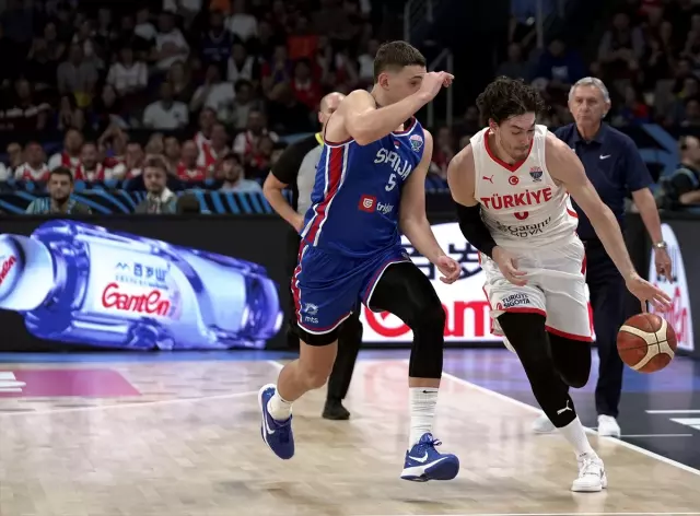 12 Dev Adam, son 16'ya lider gidiyor