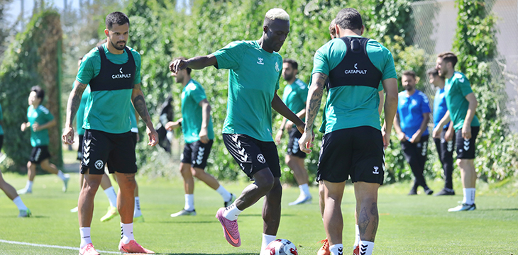 Konyaspor, Alanyaspor maçı için hazırlıklarına devam ediyor