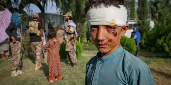 Yerle bir olan Afganistan cehennemi yaşıyor! Bir şiddetli deprem daha