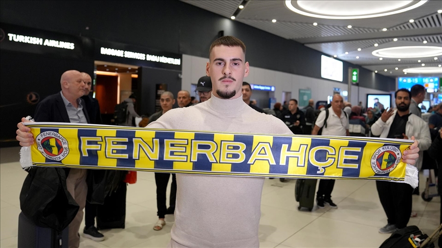 Fenerbahçe, Ognjen Mimovic'in bonservisinin Pafos'a kiralandığını duyurdu