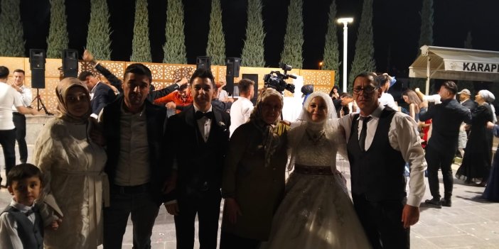 Şeyma Nur ile Osman mutlu günü