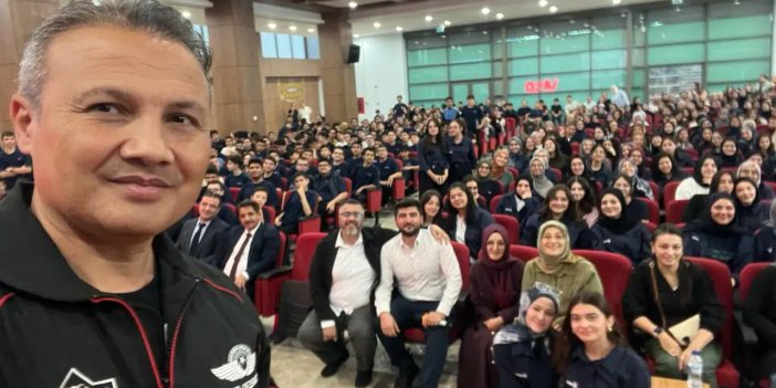 Türkiye’nin ilk astronotu Alper Gezeravcı Konya’da