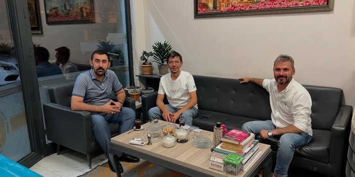 Eski dostlar bir arada