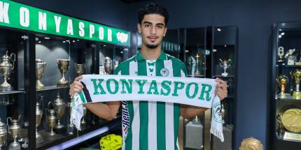 Konyaspor’da imza töreni