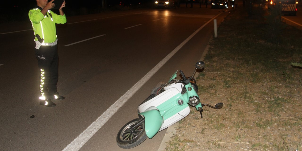 Konya'da motosiklet otomobille çarpıştı: 1 ölü