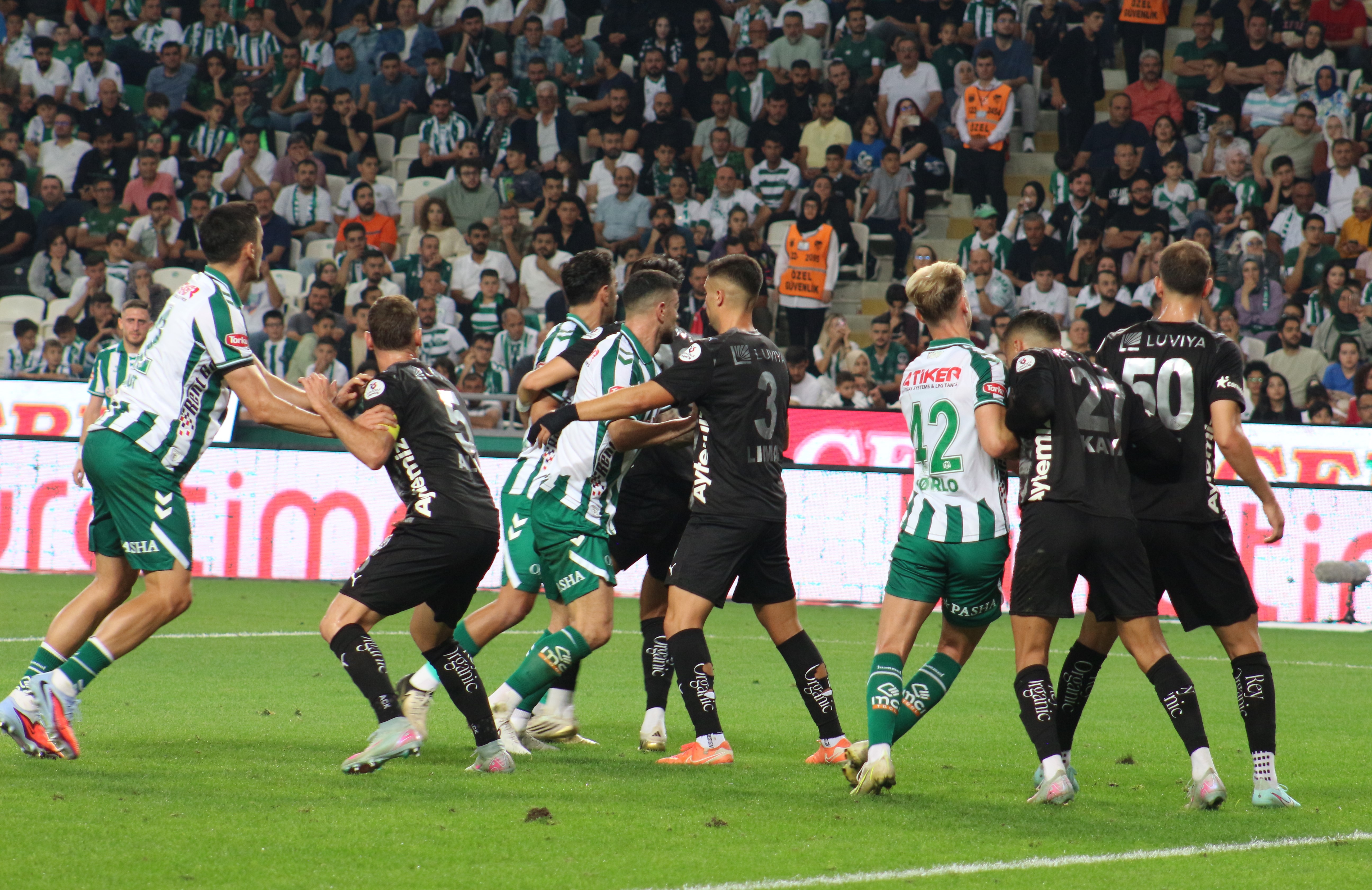 Konyaspor, sıralamada geriye düştü!