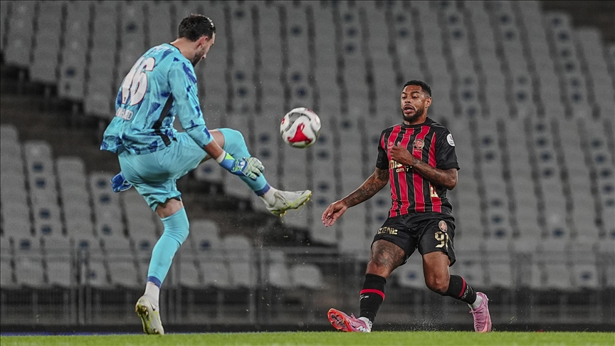 Başakşehir, Karagümrük'ü mağlup etti