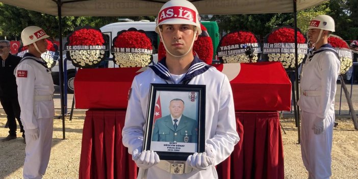 Konya'da kalp krizi geçiren uzman çavuş son yolculuğuna uğurlandı