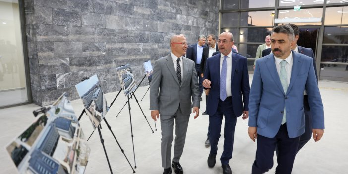 Başkan Pekyatırmacı Selçuklu'nun vizyon projelerini Bursa heyetine anlattı