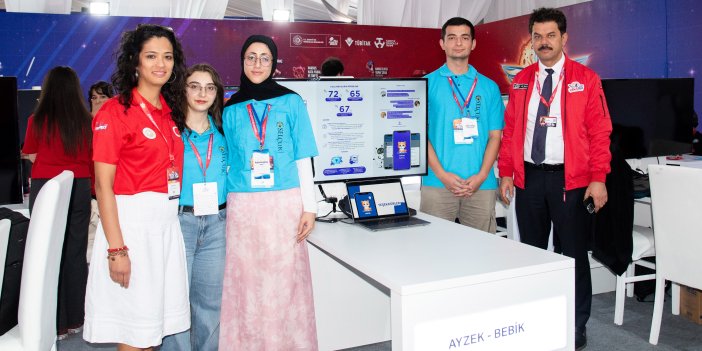 Rektör Yılmaz, TEKNOFEST İstanbul’da öğrencilerle buluştu