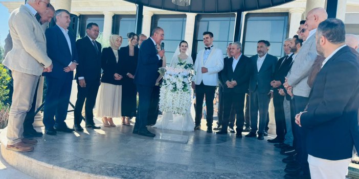 OSBÜK Başkanı Kütükcü’nun ailesinde mutlu gün