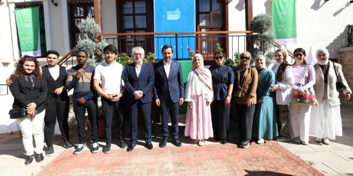 Karatay'da "Geleneksel Türk Sanatları Öğrenci Sergisi" düzenlendi