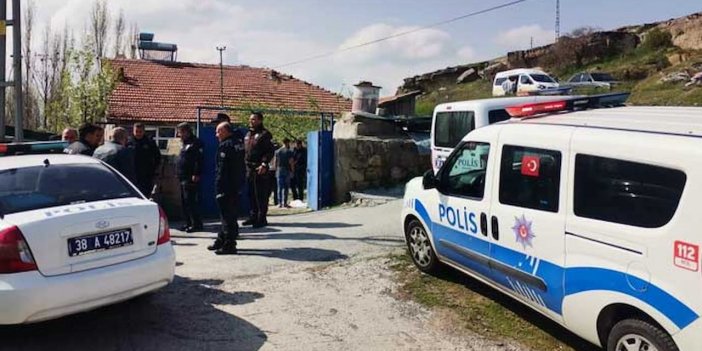 İki Genç Evlerinde Ölü Bulundu: Polis Şüpheli Ölüm Üzerine Soruşturma Başlattı