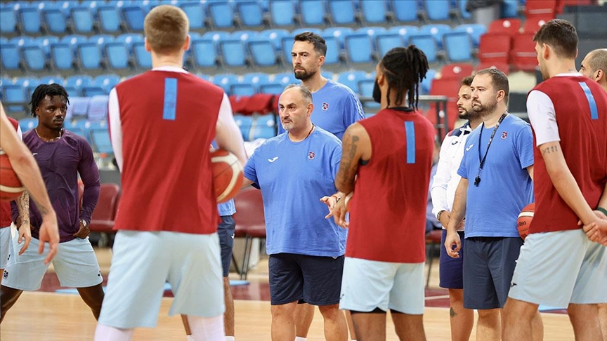 Trabzonspor, 7 yıl sonra döndüğü Basketbol Süper Ligi'nde üst sıraları hedefliyor