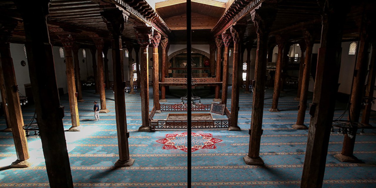 Beyşehir'de Eşrefoğlu Camii Günü etkinlikleri yapıldı