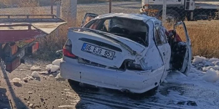 Konya'da otomobil devrildi, 5 kişi yaralandı