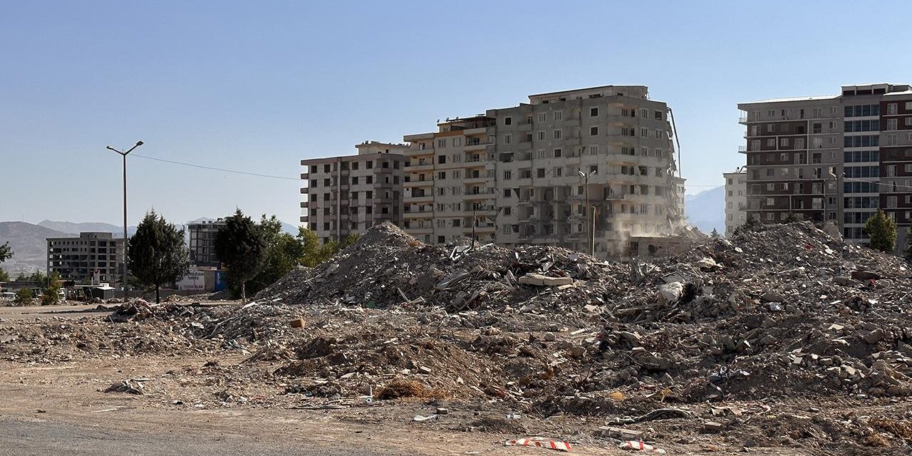 72 kişinin öldüğü Ebrar Sitesi davasında ilk duruşma