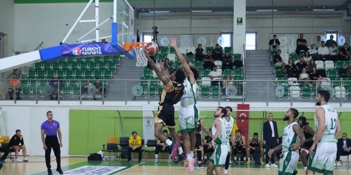 Konya Büyükşehir Belediyespor, OGM Ormanspor'u 88-62 mağlup ederek ikide iki yaptı