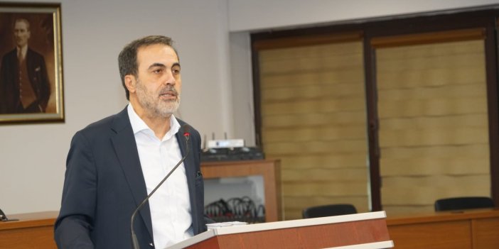 Öztürk, Emlakçılarla birlikte