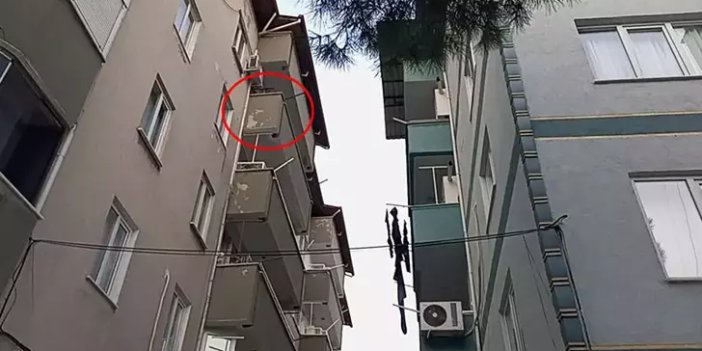 Balkonunda çamaşır asarken 5’inci kattan düşüp öldü