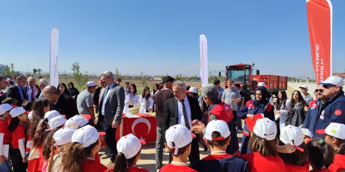 Konya İl Milli Eğitim Müdürü sertifika törenine katıldı