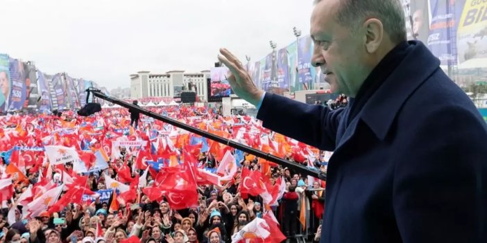 AK Partili Şamil Tayyar'dan kulisleri hareketlendiren referandum çıkışı