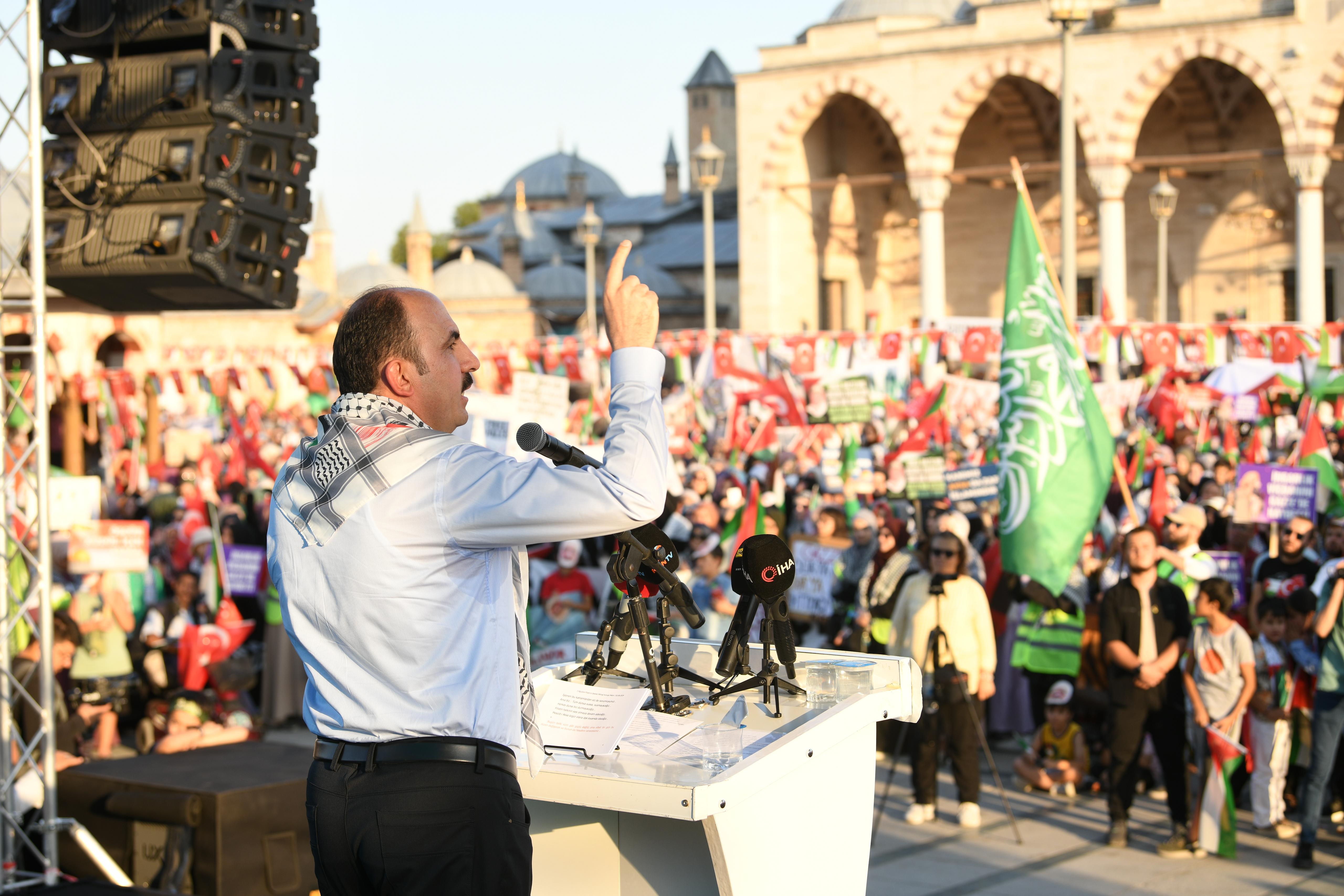 Başkan Altay tüm Konyalıları yürüyüşe davet etti