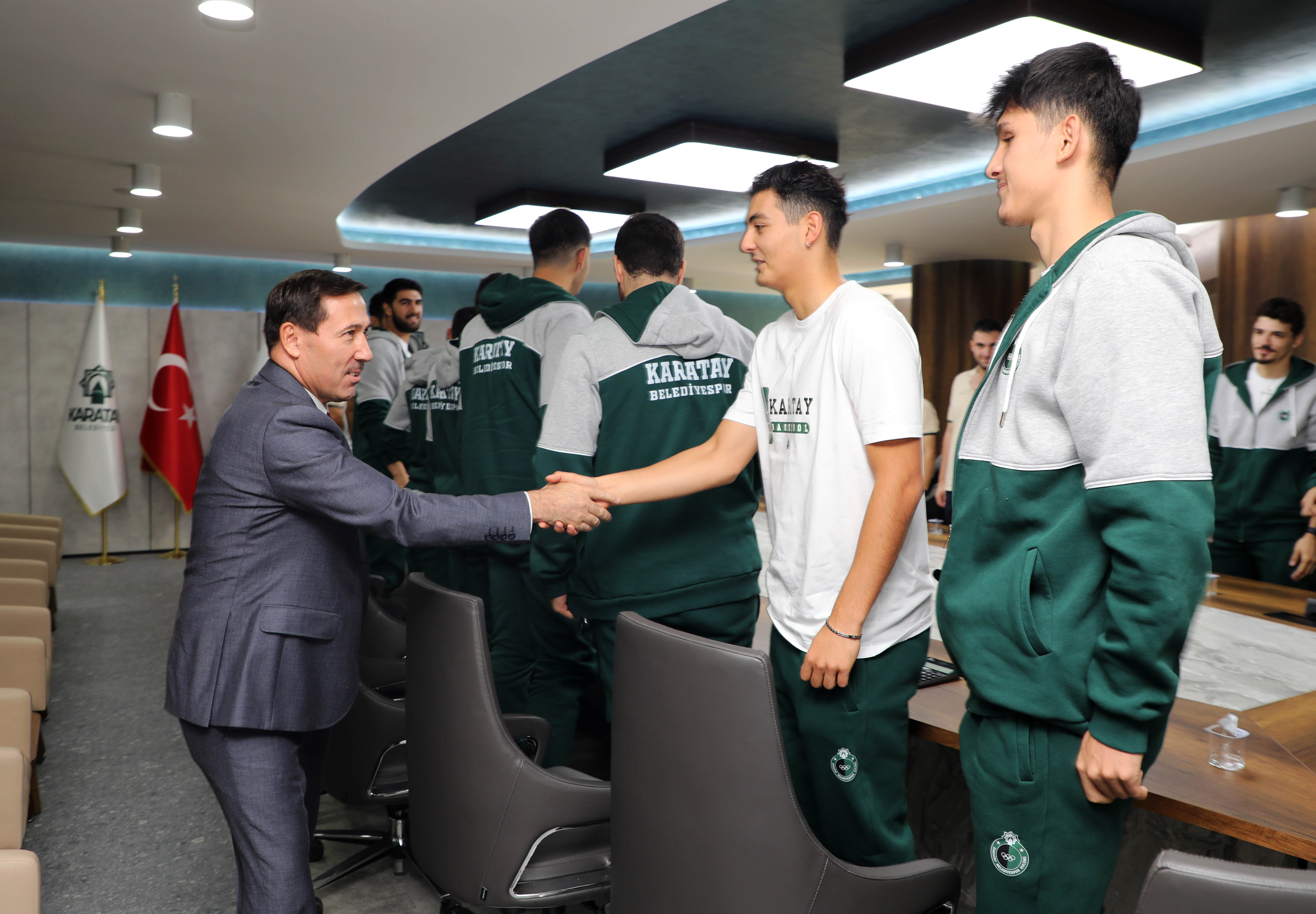 Hasan Kılca: Gençlerimizin başarısıyla gurur duyuyoruz