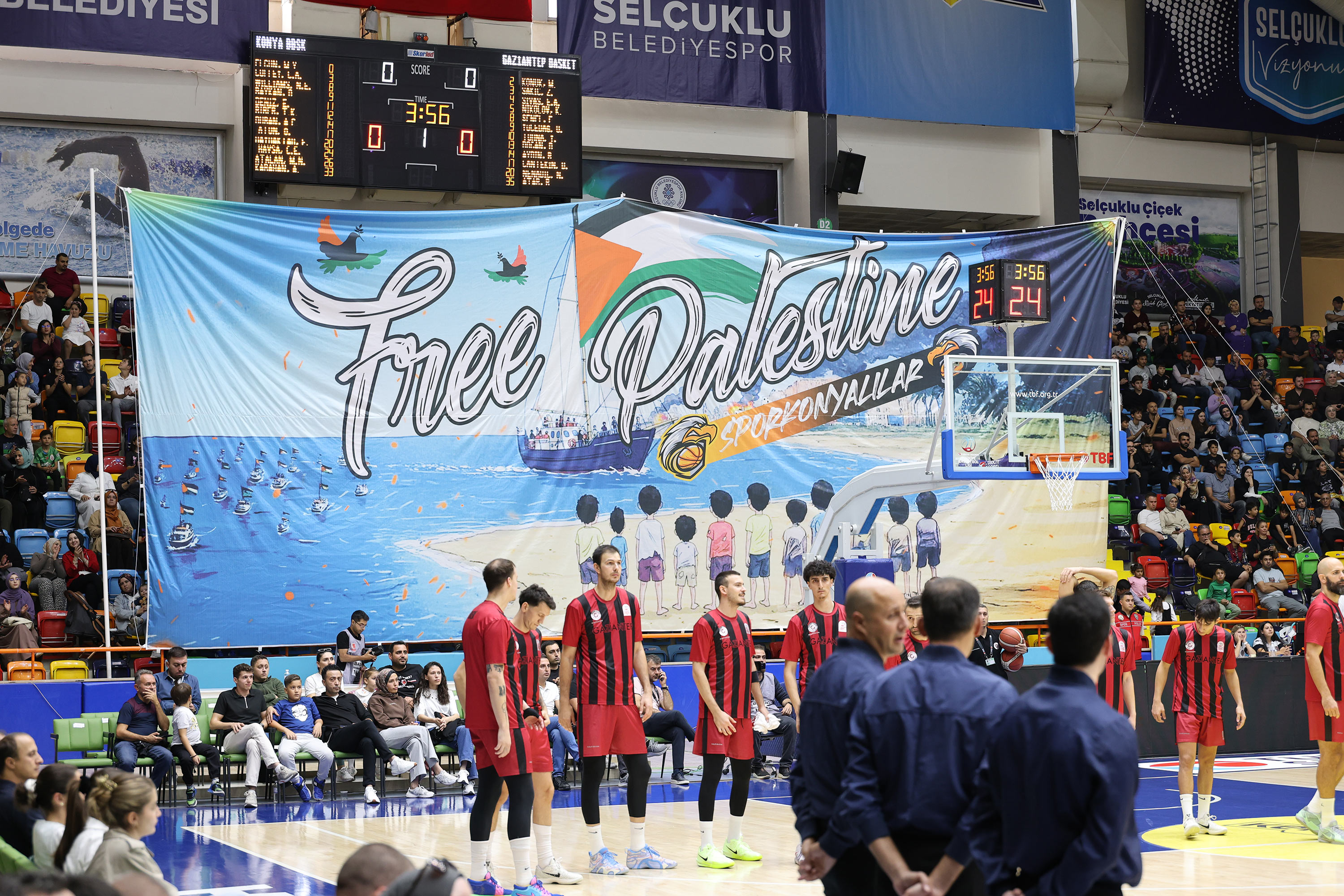 Büyükşehir Belediyespor 'dan Gazze’ye destek pankartı