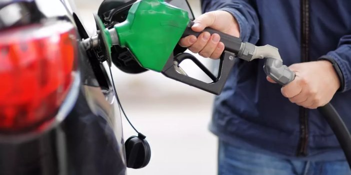 Akaryakıta bu gece yarısı çifte indirim geliyor