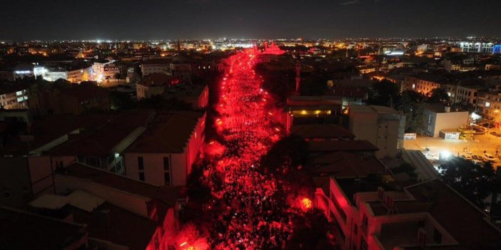 Şehir kırmızıya döndü. Konya Filistin için ‘Sessiz yürüyüş’ yaptı