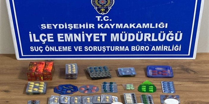 Konya'da çay ocağında kaçak sigara ele geçirildi