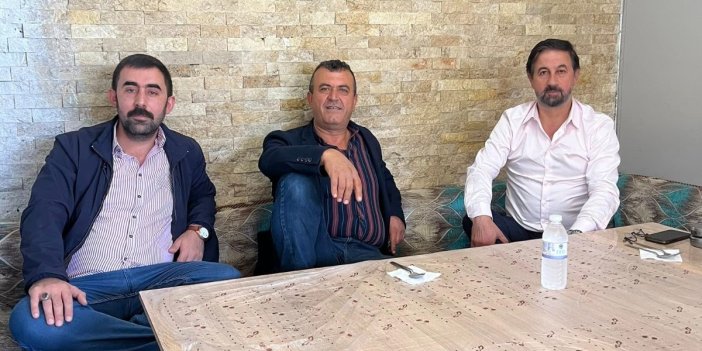 Dostlar sohbet eşliğinde hasret giderdiler