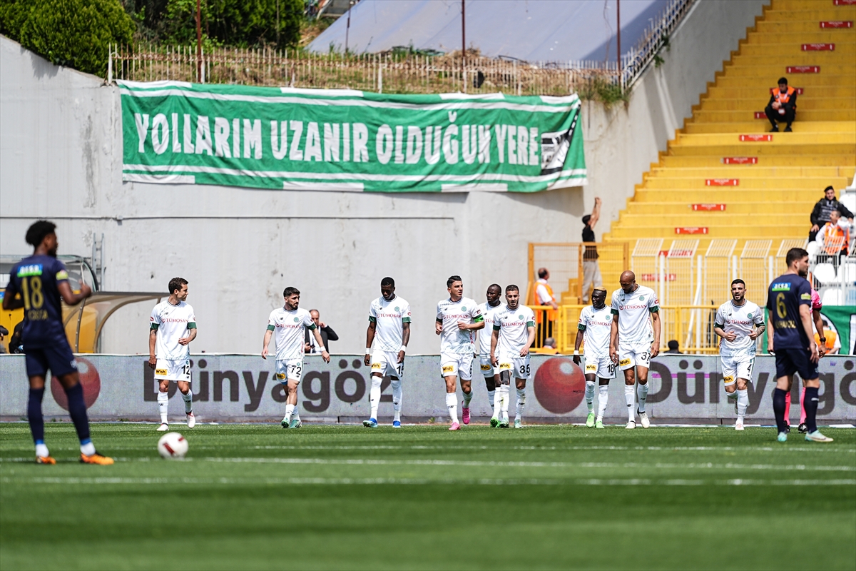 Konyaspor'da transfer hareketliliği! Yönetim, nokta transferler yapmayı planlıyor