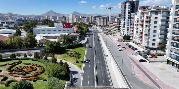 Vatan Caddesi Köprülü Kavşağı’nda yol yeniledi