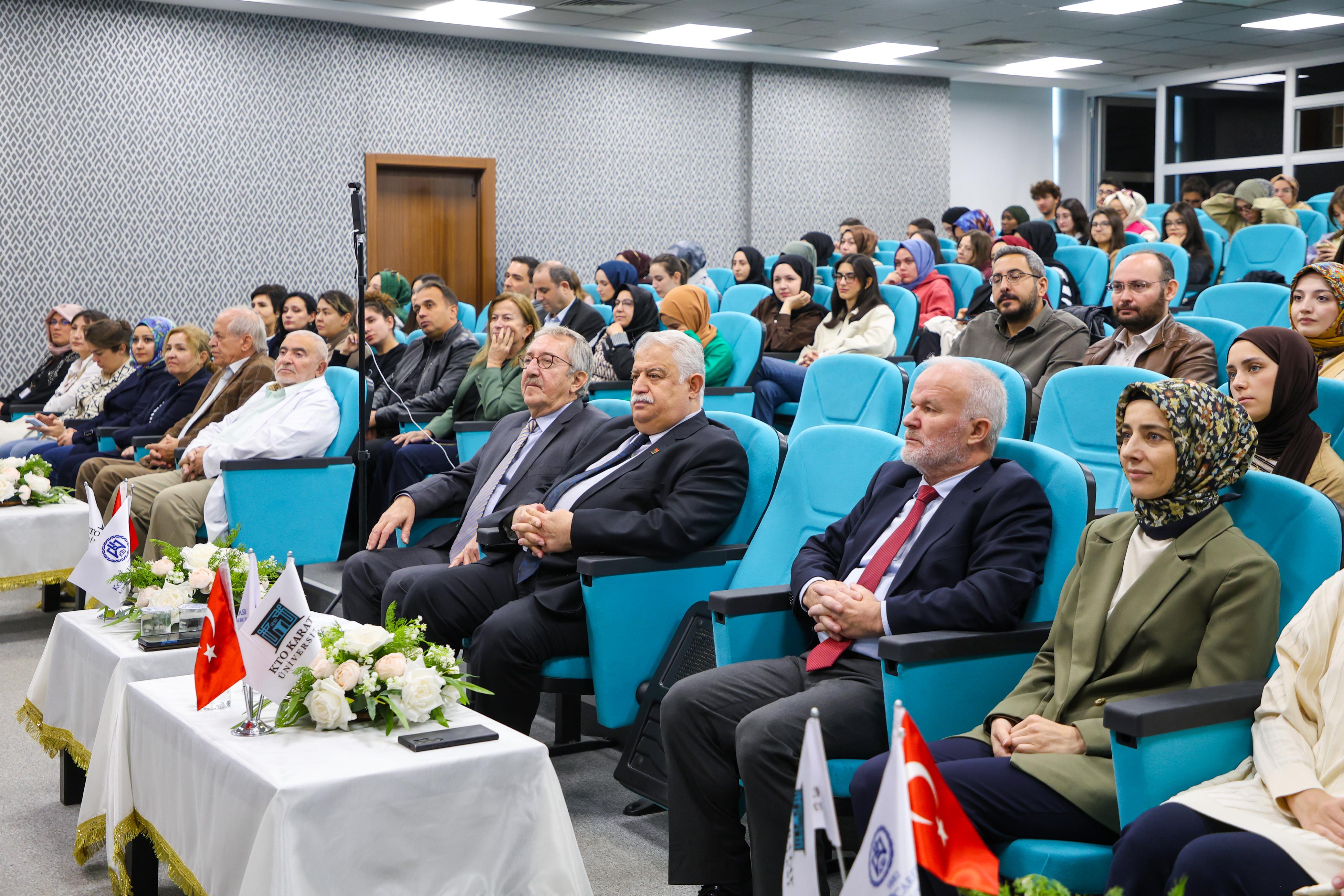 KTO Karatay Üniversitesi bilim diplomasisine ev sahipliği yaptı