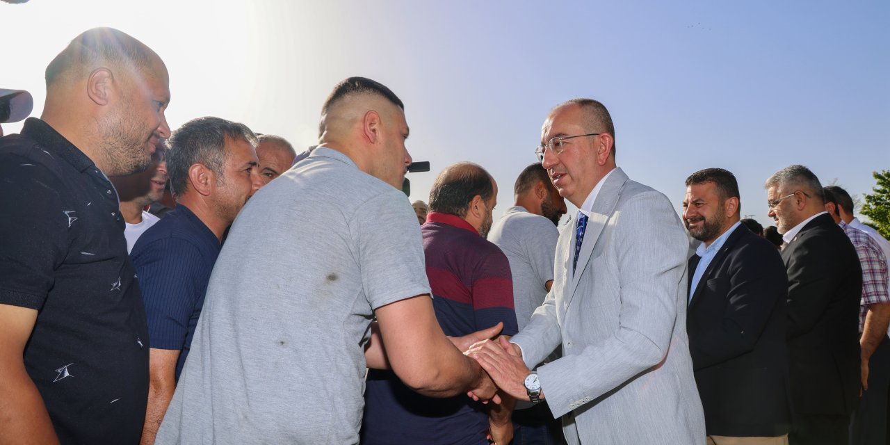 Başkan Kavuş, mesai arkadaşlarıyla bayramlaştı