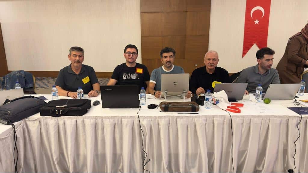 Akşehir  Şehit Selçuk Özer Anadolu Lisesi  dijital dönüşümle geleceğe hazırlan projesine katıldı