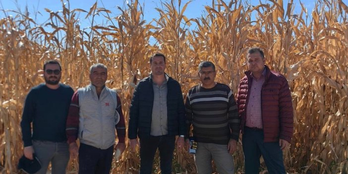 Başkan Üner, ovadaki tarımsal gelişmeleri yerinde inceledi