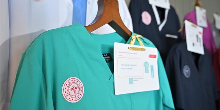 Sağlık çalışanlarının kıyafetlerinde yeni dönem