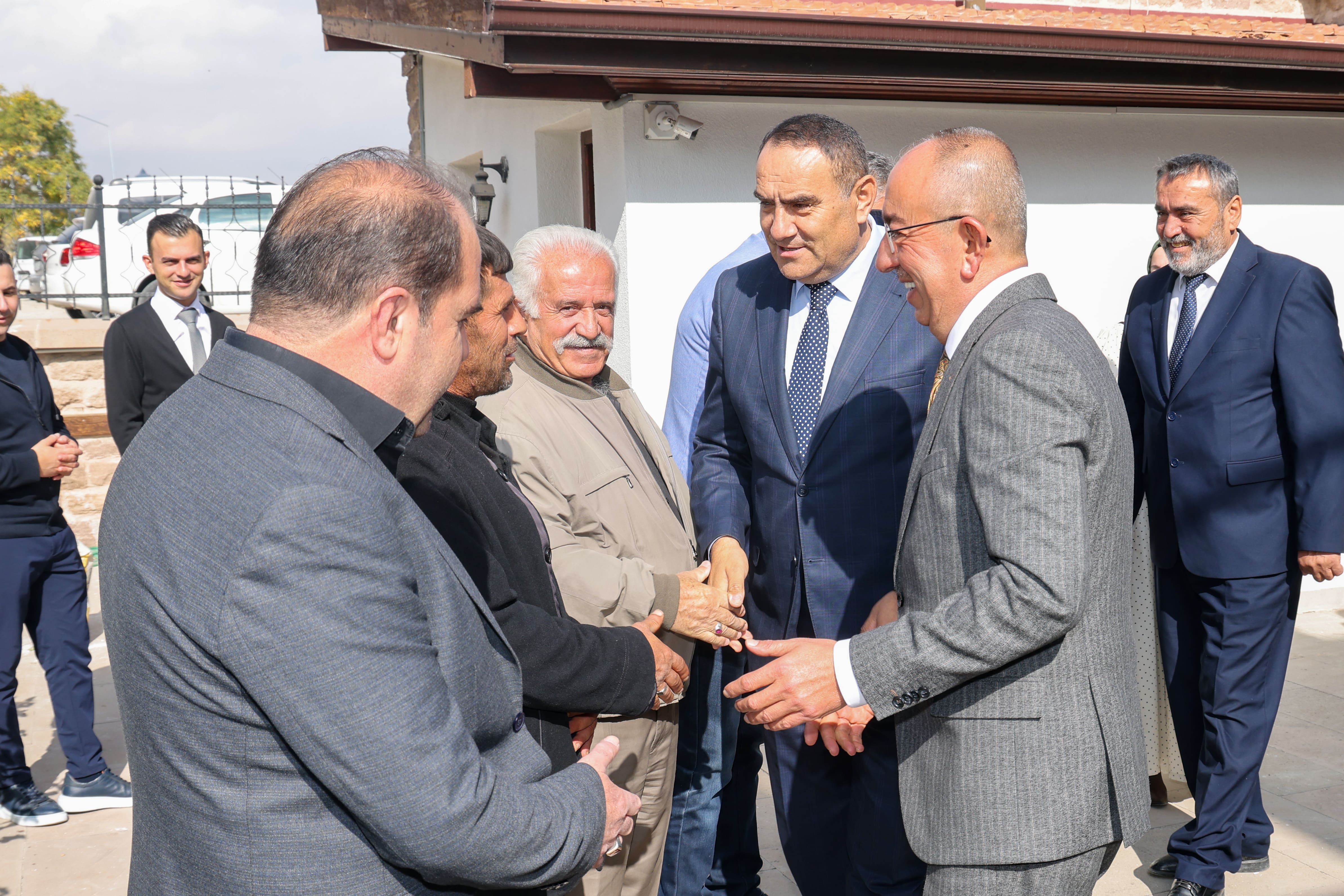 Başkan Kavuş'tan iki özel buluşma